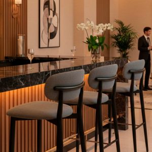 nueva banqueta tapizada Lirica